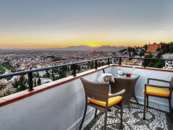 Hotel Mirador Arabeluj : photo 2 de la chambre chambre double ou lits jumeaux supérieure avec terrasse