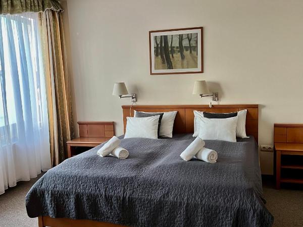 Hotel Estella Superior : photo 1 de la chambre suite 1 chambre