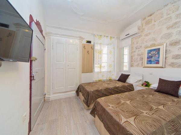 Apartments & Rooms Orlando : photo 3 de la chambre chambre double ou lits jumeaux - annexe