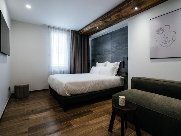 Auberge du Lyonnais : photo 3 de la chambre chambre double ou lits jumeaux supérieure