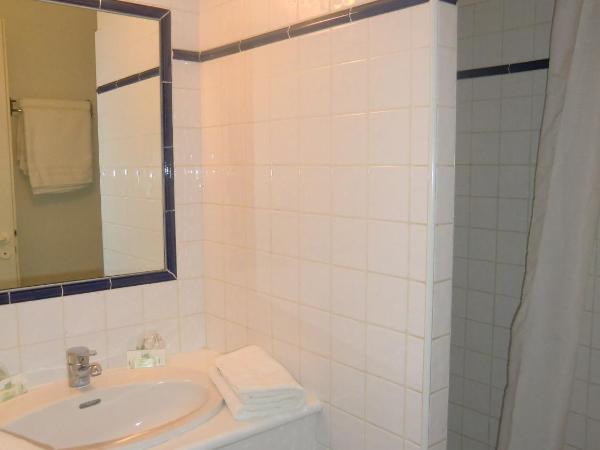 Hotel Le Bleu Marine : photo 3 de la chambre 2 chambres communicantes (5 personnes)