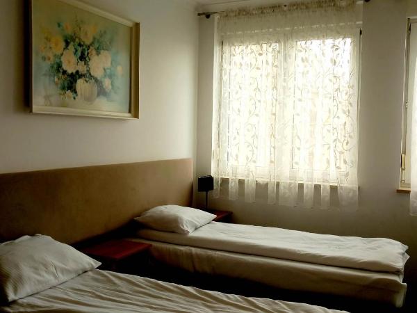 Hotel i Restauracja 13 Smaków : photo 1 de la chambre studio