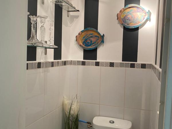 Le Patio Père Pigne Guestroom : photo 5 de la chambre chambre double