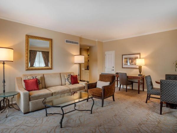 Omni Royal Orleans Hotel : photo 3 de la chambre suite 1 chambre lit king-size