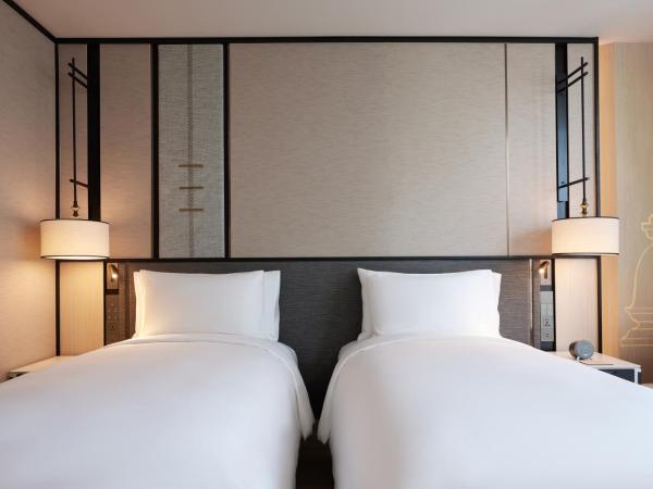 dusitD2 Samyan Bangkok : photo 1 de la chambre chambre lits jumeaux supérieure