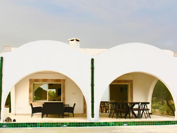 Villa a la montagne Hammamet : photo 5 de la chambre chambre lit king-size supérieure