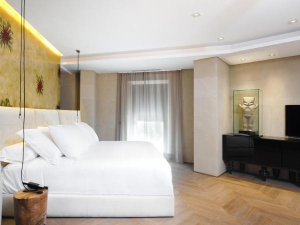Claris Hotel & Spa GL, a Small Luxury Hotel of the World : photo 1 de la chambre grande suite