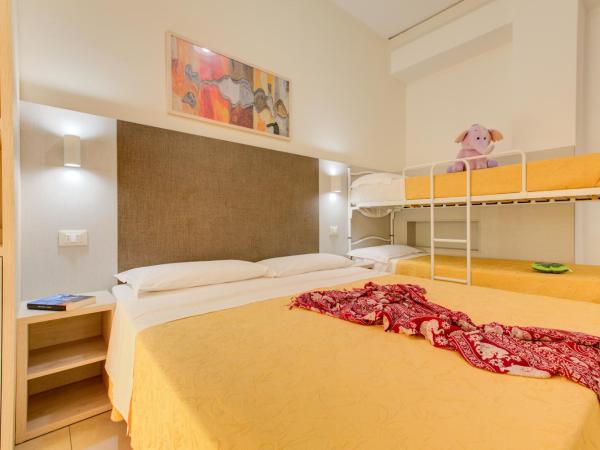Hotel Reyt : photo 3 de la chambre chambre quadruple confort