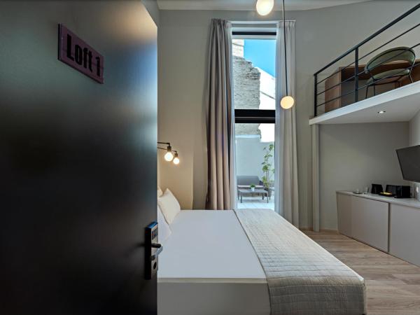 BED in Athens : photo 2 de la chambre loft