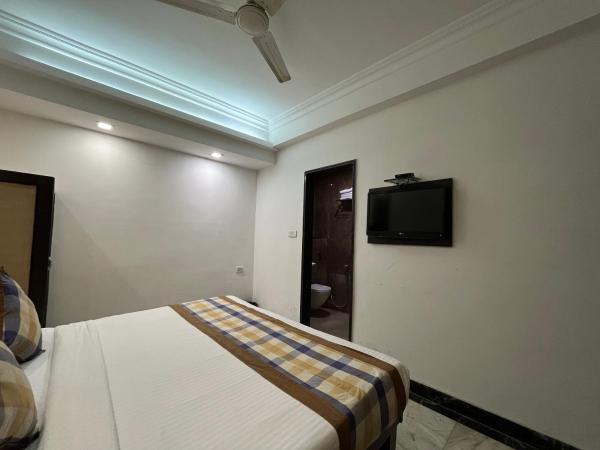 Hotel Moti Palace : photo 4 de la chambre chambre double deluxe