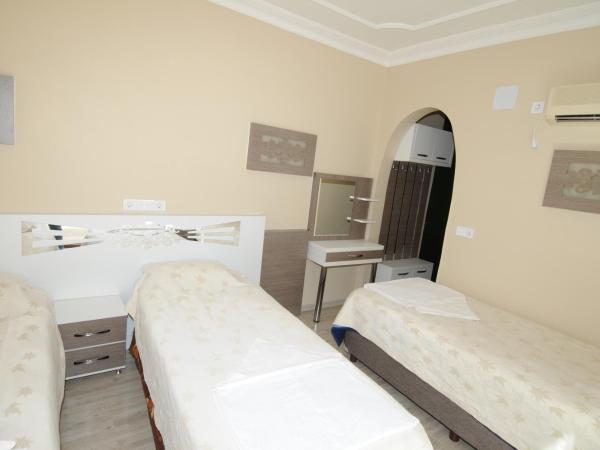 Bellamaritimo Hotel : photo 8 de la chambre chambre lits jumeaux - navette aéroport aller-retour gratuite