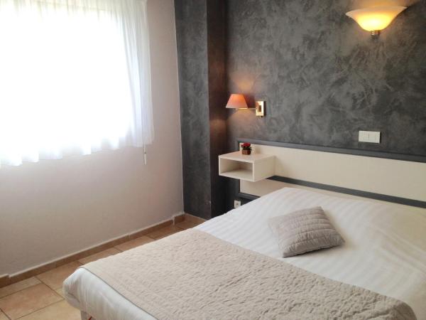 Hotel de la Plage : photo 7 de la chambre chambre double côté colline