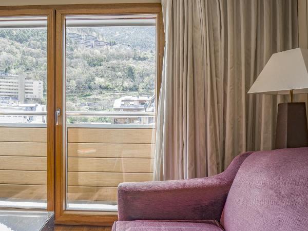 Roc Blanc Hotel & Spa : photo 5 de la chambre chambre double ou lits jumeaux deluxe - vue sur ville 