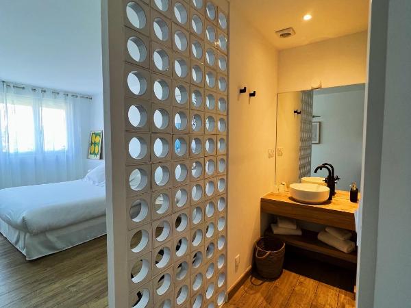 Hotel La Potiniere : photo 1 de la chambre hébergement deluxe - hippodrome