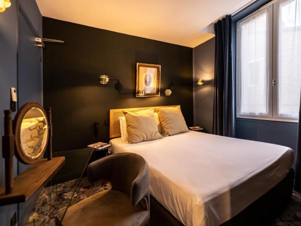 Naâd Hotel Sarlat Centre Ville : photo 1 de la chambre chambre double deluxe avec baignoire
