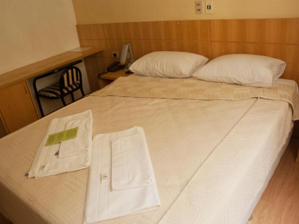 Hara Palace Hotel : photo 2 de la chambre chambre supérieure avec lit double