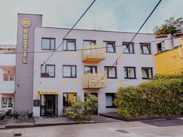 Private Rooms at Hostel63 : photo 6 de la chambre superior twin or double room with private bathroom