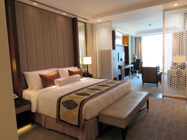 Taj Dubai : photo 3 de la chambre suite junior - vue sur ville
