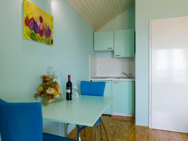 Villa Neda : photo 8 de la chambre studio standard avec balcon et vue sur mer 