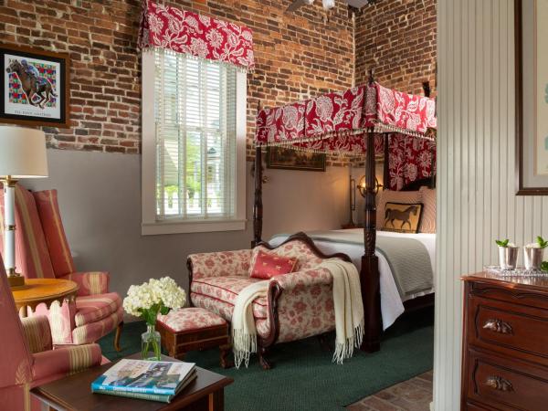 Inn at Woodhaven-In the Heart of the Bourbon Trail-Over 12 Distilleries Nearby : photo 1 de la chambre chambre double deluxe