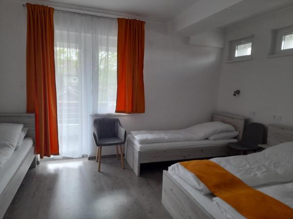 Orion Panzió : photo 3 de la chambre chambre familiale standard