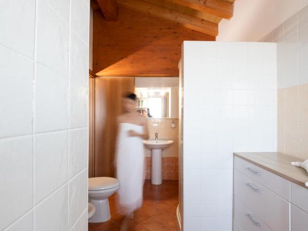 Casa Merano Residence & Ristorante Bibione Centro : photo 5 de la chambre chambre double
