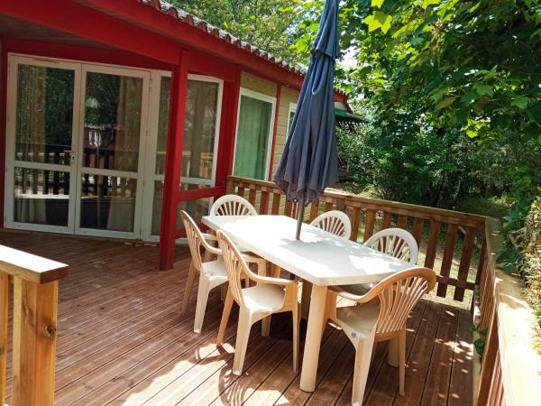 Les Chalets d'Argentouleau : photo 7 de la chambre chalet 2 chambres - accessible aux personnes à mobilité réduite