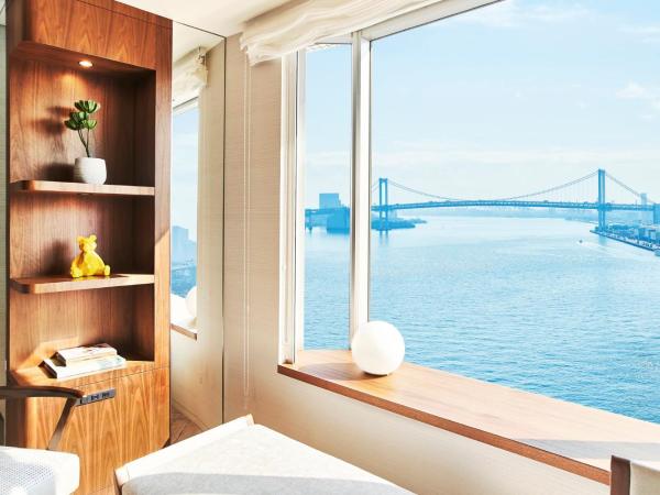 InterContinental Tokyo Bay, an IHG Hotel : photo 10 de la chambre classic king room japanese lounge access with bay view
