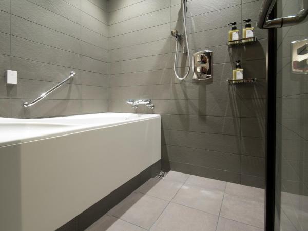 Hotel Granvia Osaka-JR Hotel Group : photo 3 de la chambre Étage exécutif - chambre double de 25,8 m² - non-fumeurs - vue sur environs