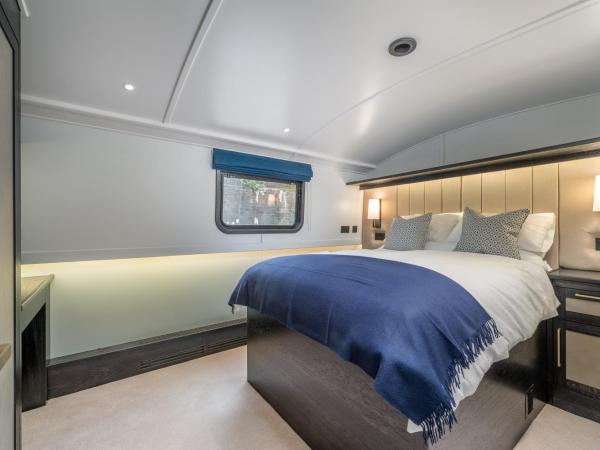 ALTIDO Elegant houseboat near Canary Wharf : photo 4 de la chambre maison 2 chambres