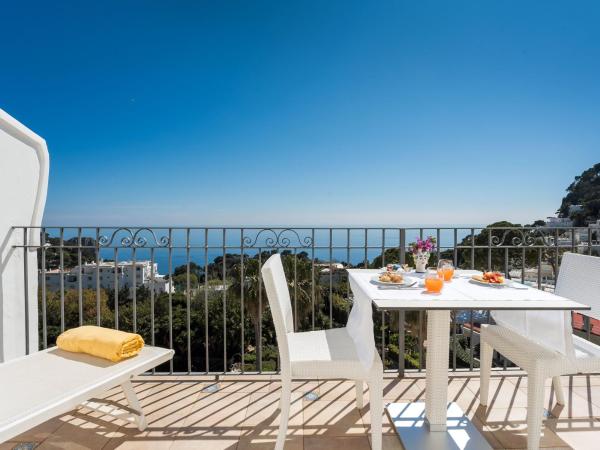 Hotel Syrene : photo 5 de la chambre chambre triple - vue sur mer