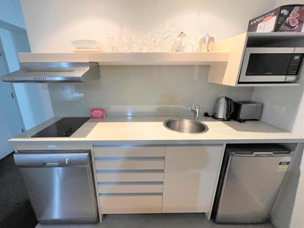 Darwin City Suites with Harbour View : photo 10 de la chambre appartement - vue sur mer