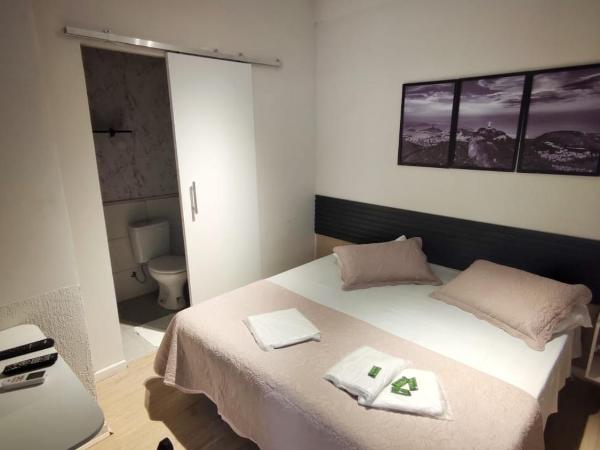 Rio Deal Guest House : photo 5 de la chambre chambre double ou lits jumeaux confort avec salle de bains privative