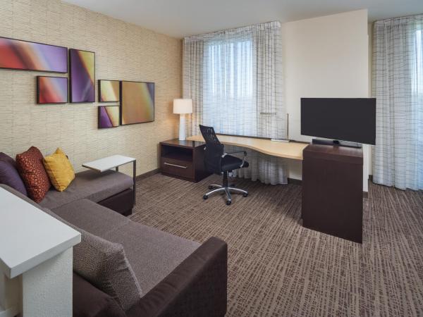 Residence Inn by Marriott Philadelphia Airport : photo 3 de la chambre studio lit king-size