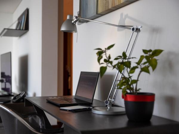 Jumeirah Living World Trade Centre Dubai : photo 4 de la chambre appartement 3 chambres avec bain à remous privé