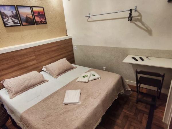 Rio Deal Guest House : photo 2 de la chambre chambre double ou lits jumeaux basique avec salle de bains privative