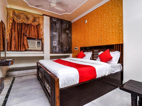 OYO Forever Banquet & Rooms : photo 2 de la chambre chambre triple classique