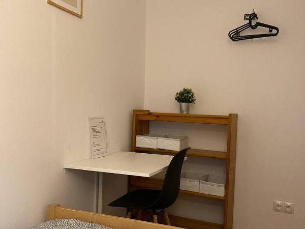 HALBY rooms Pańska 55 : photo 2 de la chambre chambre simple avec salle de bains commune
