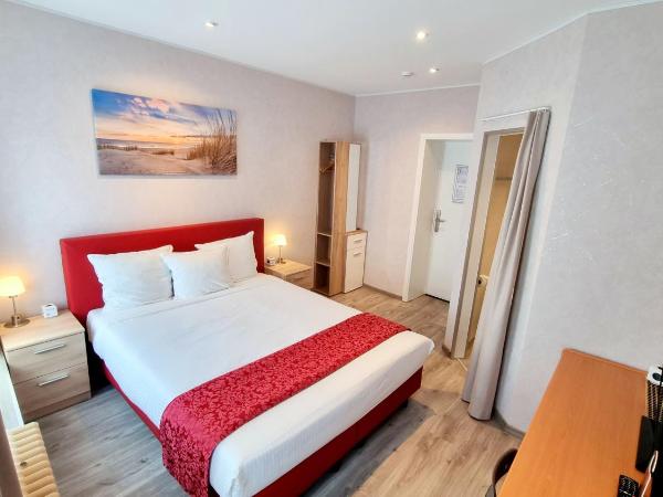 Hotel Cardiff : photo 1 de la chambre petite chambre double moderne