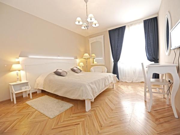 Tinel Rooms Old City Center : photo 7 de la chambre chambre double confort