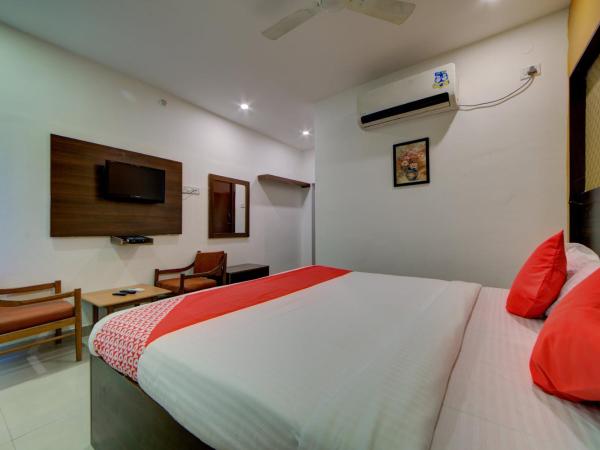 OYO Hotel Meredian Orchid Near Birla Mandir : photo 8 de la chambre chambre triple classique