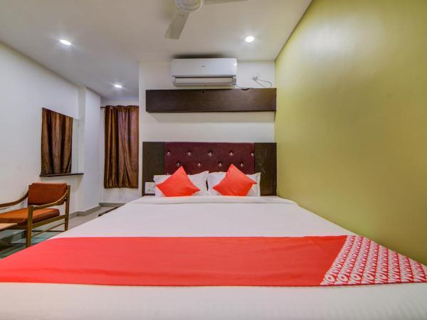 OYO Hotel Meredian Orchid Near Birla Mandir : photo 10 de la chambre chambre triple classique