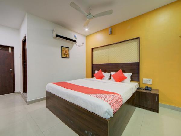 OYO Hotel Meredian Orchid Near Birla Mandir : photo 7 de la chambre chambre triple classique