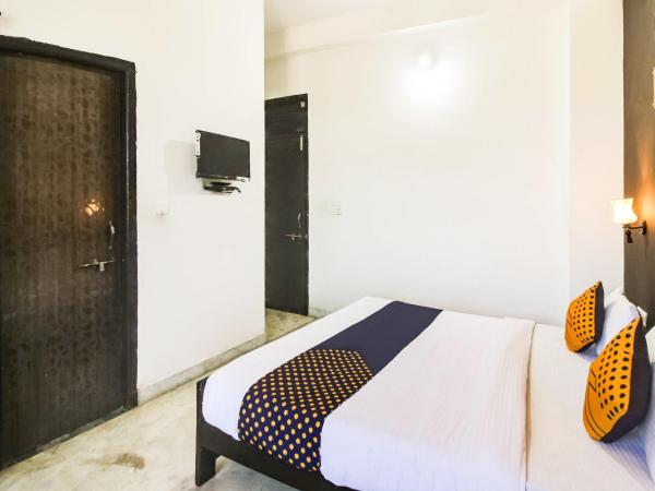 SPOT ON Namaste Guest House : photo 4 de la chambre chambre triple exécutive