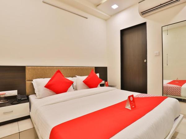 OYO Hotel Raadhe : photo 2 de la chambre petite chambre simple