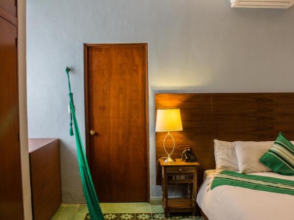 Hotel Marionetas : photo 5 de la chambre suite lit king-size