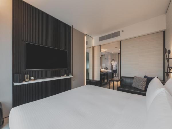 The Outpost Hotel Sentosa by Far East Hospitality : photo 2 de la chambre chambre de luxe - vue sur piscine