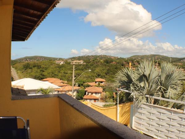 Pousada Mar'Tito Forno : photo 2 de la chambre chambre quadruple avec balcon