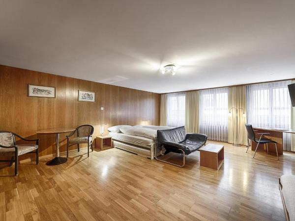 Hotel Weisses Kreuz : photo 3 de la chambre chambre double