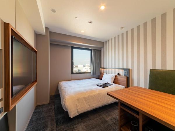 Via Inn Prime Osaka Kyobashi : photo 1 de la chambre chambre simple de luxe - non-fumeurs